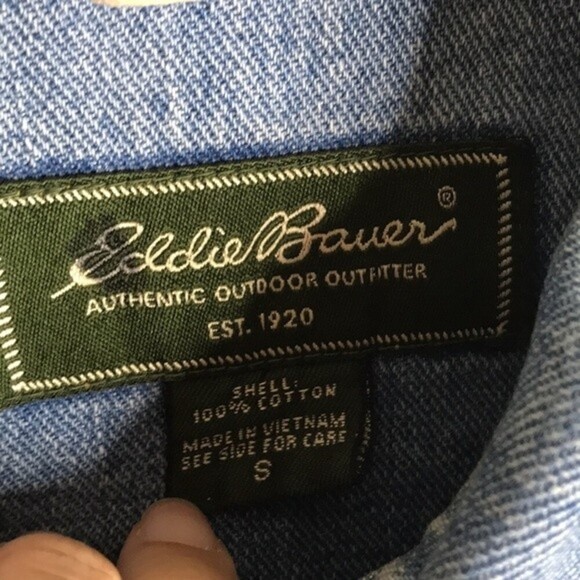 Eddie Bauer button down denim vest with cutoff sleeves size small - Picture 4 of 10